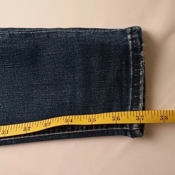 Silver Jeans Co. denim Jeans Size 31/12 Suki Mid Rise Skinny Leg Medium Wash - Picture 8 of 9